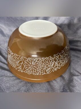 PYREX Vintage Woodlands 403 Mixing Bowl